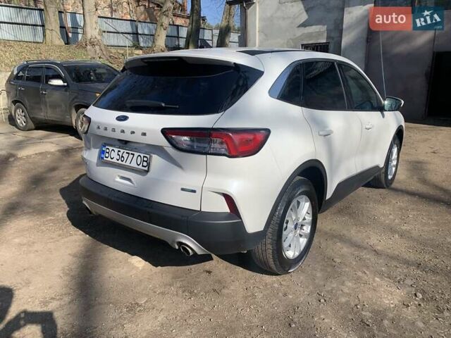 Белый Форд Эскейп, объемом двигателя 1.5 л и пробегом 49 тыс. км за 17800 $, фото 10 на Automoto.ua