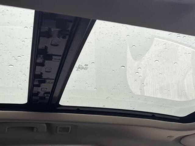 Белый Форд Эскейп, объемом двигателя 2 л и пробегом 40 тыс. км за 3250 $, фото 10 на Automoto.ua