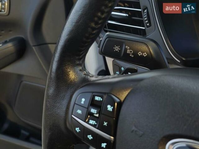 Форд Эскейп 2020 в Тернополе на Automoto.ua Белый Форд Эскейп, объемом двигателя 2 л и пробегом 89 тыс. км за 17499 $, фото 44 на Automoto.ua