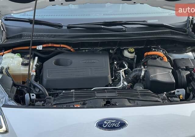 Белый Форд Эскейп, объемом двигателя 2.49 л и пробегом 73 тыс. км за 24400 $, фото 56 на Automoto.ua