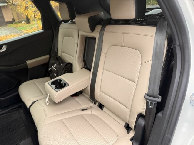 Белый Форд Эскейп, объемом двигателя 2.5 л и пробегом 72 тыс. км за 22400 $, фото 18 на Automoto.ua