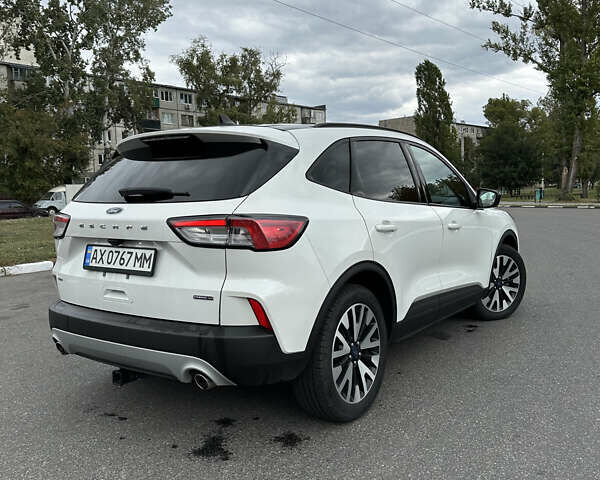 Форд Эскейп 2020 в Харькове на Automoto.ua Белый Форд Эскейп, объемом двигателя 2.5 л и пробегом 71 тыс. км за 22500 $, фото 5 на Automoto.ua