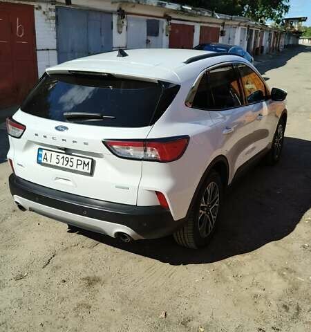 Белый Форд Эскейп, объемом двигателя 1.5 л и пробегом 150 тыс. км за 17900 $, фото 13 на Automoto.ua