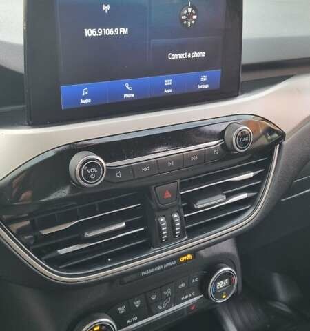 Белый Форд Эскейп, объемом двигателя 1.5 л и пробегом 93 тыс. км за 16500 $, фото 26 на Automoto.ua