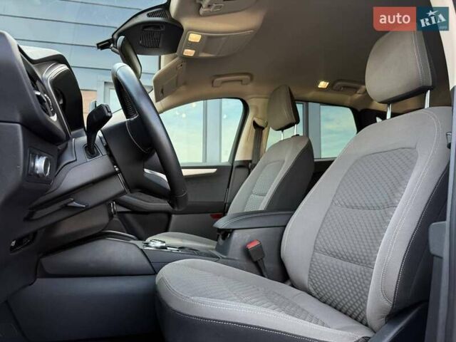 Білий Форд Ескейп, об'ємом двигуна 2.5 л та пробігом 60 тис. км за 19500 $, фото 26 на Automoto.ua
