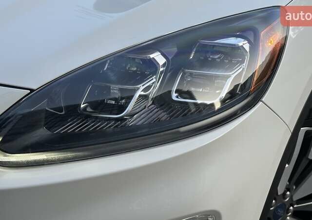 Белый Форд Эскейп, объемом двигателя 2.49 л и пробегом 73 тыс. км за 24400 $, фото 30 на Automoto.ua