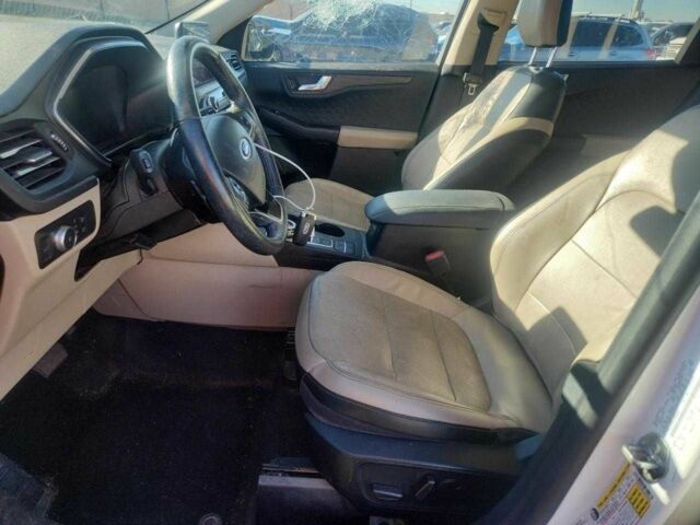 Белый Форд Эскейп, объемом двигателя 0 л и пробегом 67 тыс. км за 3500 $, фото 6 на Automoto.ua