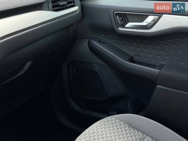 Білий Форд Ескейп, об'ємом двигуна 2.5 л та пробігом 60 тис. км за 19500 $, фото 40 на Automoto.ua