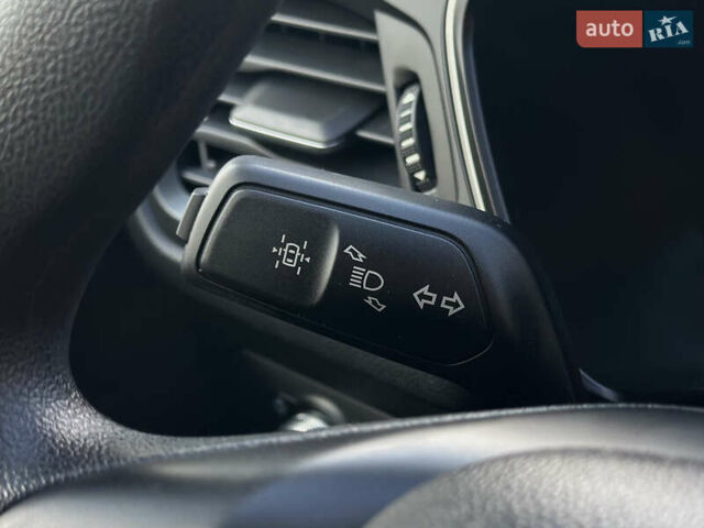 Белый Форд Эскейп, объемом двигателя 1.5 л и пробегом 110 тыс. км за 15999 $, фото 35 на Automoto.ua