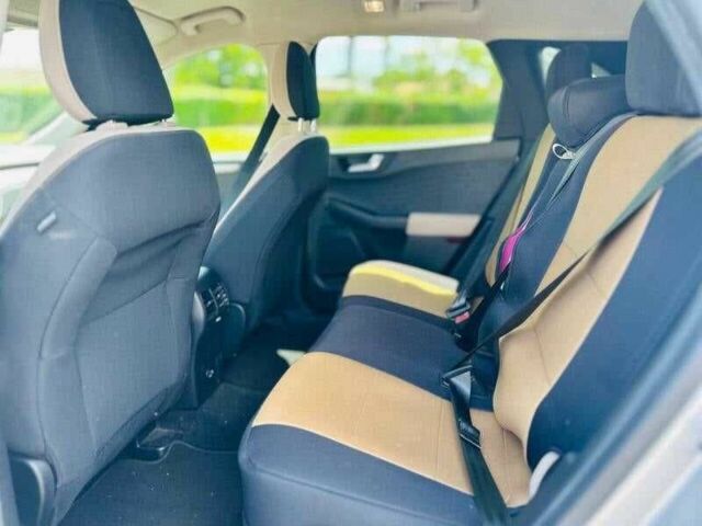 Белый Форд Эскейп, объемом двигателя 2.5 л и пробегом 89 тыс. км за 3700 $, фото 8 на Automoto.ua