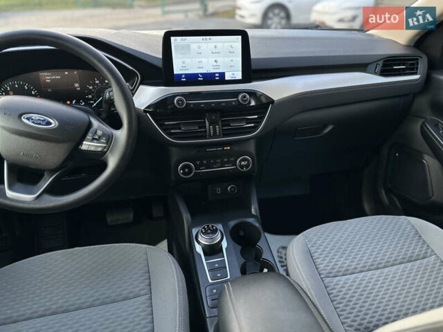 Белый Форд Эскейп, объемом двигателя 1.5 л и пробегом 110 тыс. км за 15999 $, фото 39 на Automoto.ua