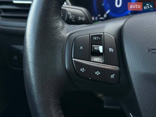 Білий Форд Ескейп, об'ємом двигуна 2.5 л та пробігом 60 тис. км за 19500 $, фото 31 на Automoto.ua