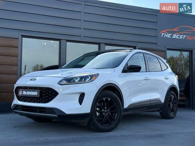 Білий Форд Ескейп, об'ємом двигуна 2.5 л та пробігом 60 тис. км за 19500 $, фото 1 на Automoto.ua