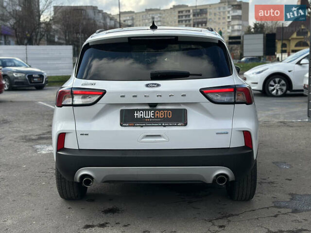Белый Форд Эскейп, объемом двигателя 1.5 л и пробегом 110 тыс. км за 15999 $, фото 12 на Automoto.ua