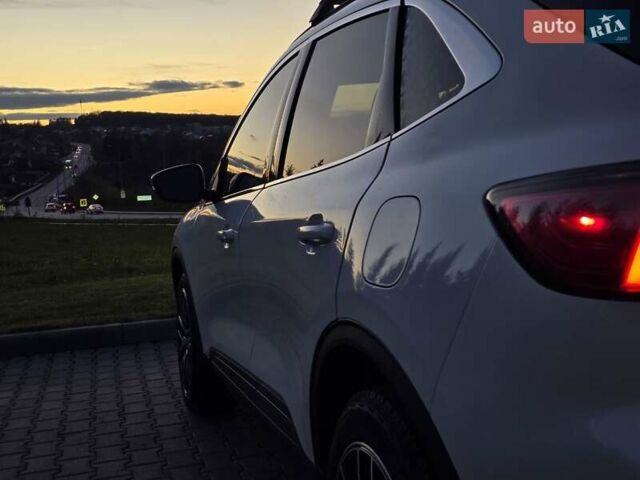 Форд Эскейп 2020 в Тернополе на Automoto.ua Белый Форд Эскейп, объемом двигателя 2 л и пробегом 89 тыс. км за 17499 $, фото 22 на Automoto.ua
