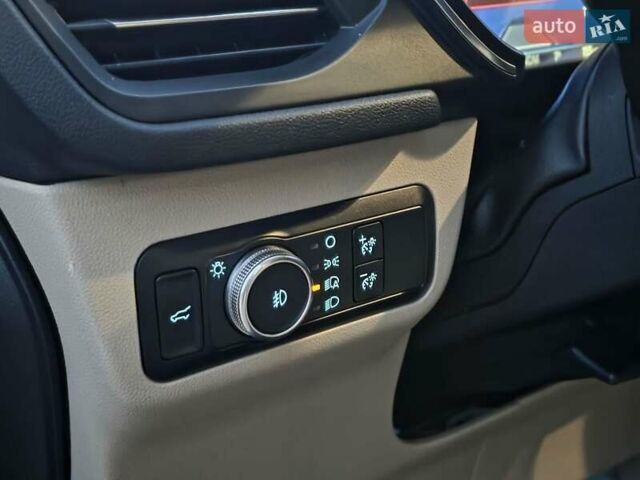 Форд Эскейп 2020 в Тернополе на Automoto.ua Белый Форд Эскейп, объемом двигателя 2 л и пробегом 89 тыс. км за 17499 $, фото 40 на Automoto.ua