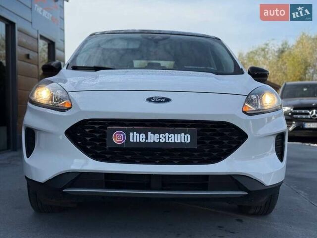 Білий Форд Ескейп, об'ємом двигуна 2.5 л та пробігом 60 тис. км за 19500 $, фото 17 на Automoto.ua