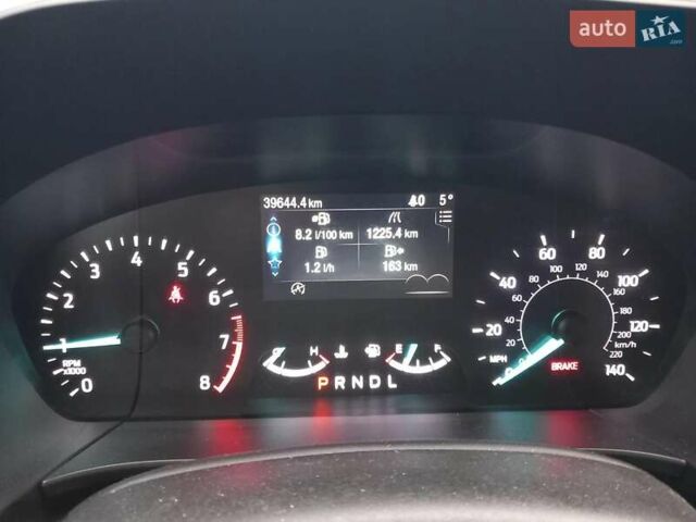 Білий Форд Ескейп, об'ємом двигуна 1.5 л та пробігом 32 тис. км за 19000 $, фото 5 на Automoto.ua