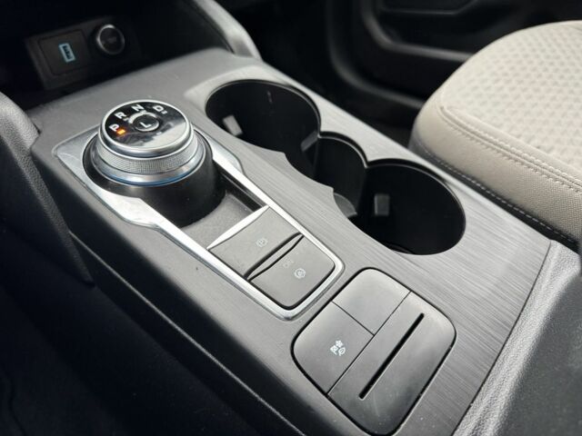 Белый Форд Эскейп, объемом двигателя 2.5 л и пробегом 78 тыс. км за 20300 $, фото 9 на Automoto.ua