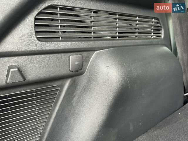 Форд Эскейп 2020 в Харькове на Automoto.ua Белый Форд Эскейп, объемом двигателя 2.5 л и пробегом 71 тыс. км за 22500 $, фото 29 на Automoto.ua