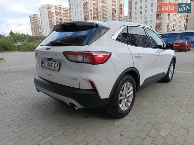 Белый Форд Эскейп, объемом двигателя 1.5 л и пробегом 129 тыс. км за 15500 $, фото 5 на Automoto.ua