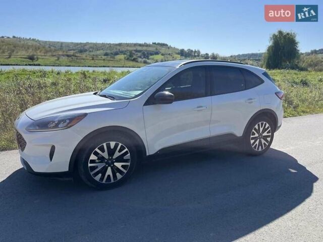 Форд Эскейп 2020 в Золочев на Automoto.ua Белый Форд Эскейп, объемом двигателя 2.5 л и пробегом 85 тыс. км за 21200 $, фото 4 на Automoto.ua