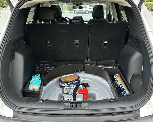 Форд Эскейп 2020 в Харькове на Automoto.ua Белый Форд Эскейп, объемом двигателя 2.5 л и пробегом 71 тыс. км за 22500 $, фото 30 на Automoto.ua