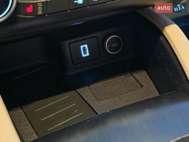 Форд Эскейп 2020 в Тернополе на Automoto.ua Белый Форд Эскейп, объемом двигателя 2 л и пробегом 89 тыс. км за 17499 $, фото 50 на Automoto.ua