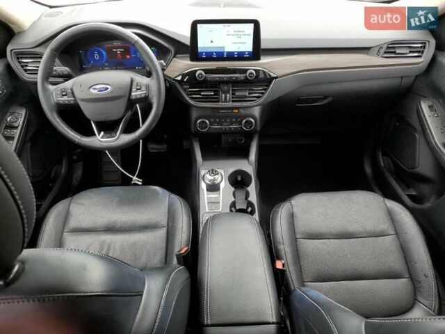 Белый Форд Эскейп, объемом двигателя 2.5 л и пробегом 71 тыс. км за 6300 $, фото 7 на Automoto.ua