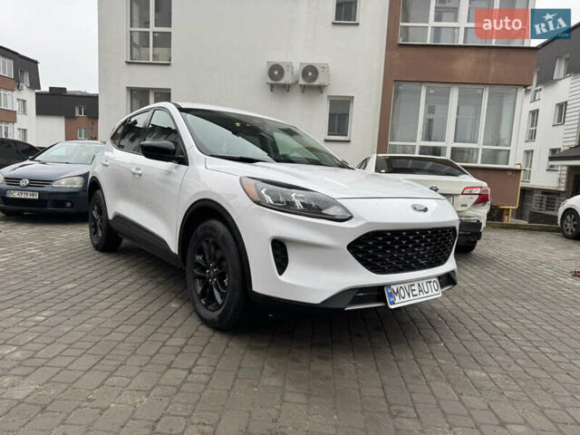 Белый Форд Эскейп, объемом двигателя 2.5 л и пробегом 73 тыс. км за 20800 $, фото 1 на Automoto.ua