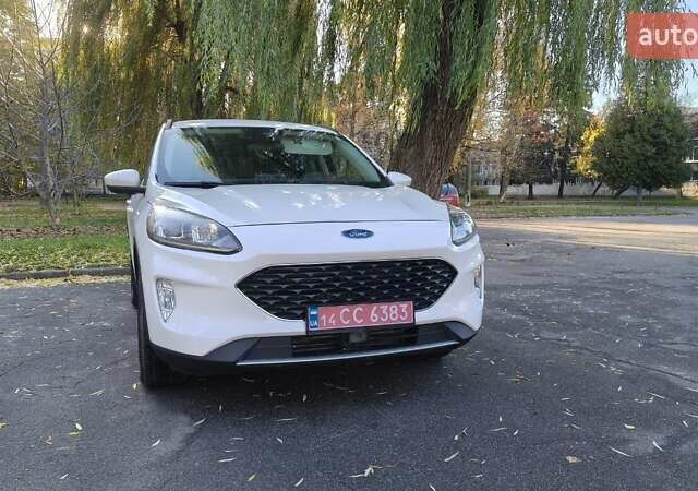 Білий Форд Ескейп, об'ємом двигуна 1.5 л та пробігом 101 тис. км за 17900 $, фото 23 на Automoto.ua