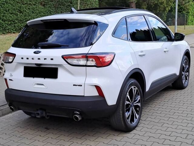 Білий Форд Ескейп, об'ємом двигуна 2 л та пробігом 23 тис. км за 12500 $, фото 3 на Automoto.ua