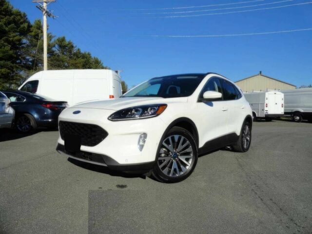 Белый Форд Эскейп, объемом двигателя 2 л и пробегом 12 тыс. км за 10300 $, фото 2 на Automoto.ua