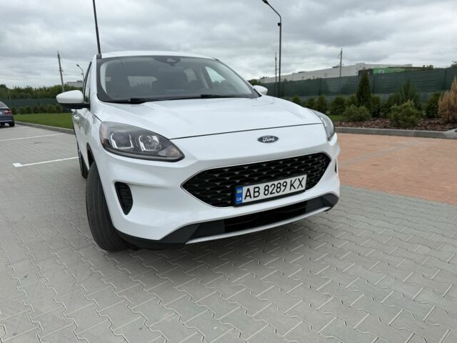 Форд Эскейп 2021 в Виннице на Automoto.ua Белый Форд Эскейп, объемом двигателя 2.5 л и пробегом 71 тыс. км за 18800 $, фото 1 на Automoto.ua