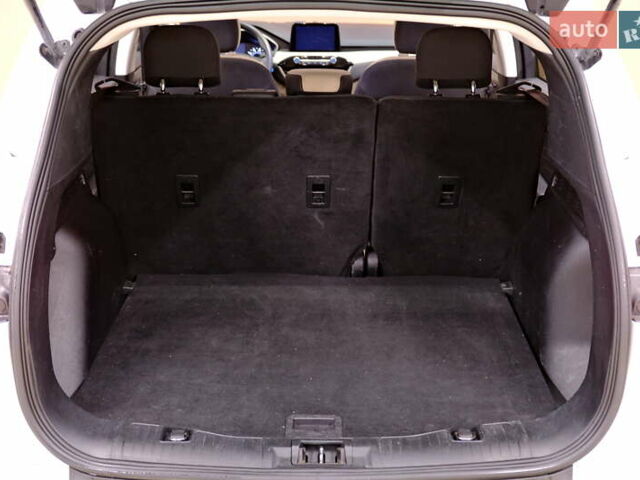 Белый Форд Эскейп, объемом двигателя 1.5 л и пробегом 127 тыс. км за 16900 $, фото 49 на Automoto.ua