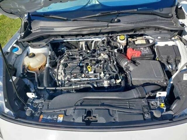 Белый Форд Эскейп, объемом двигателя 2.5 л и пробегом 95 тыс. км за 19500 $, фото 9 на Automoto.ua