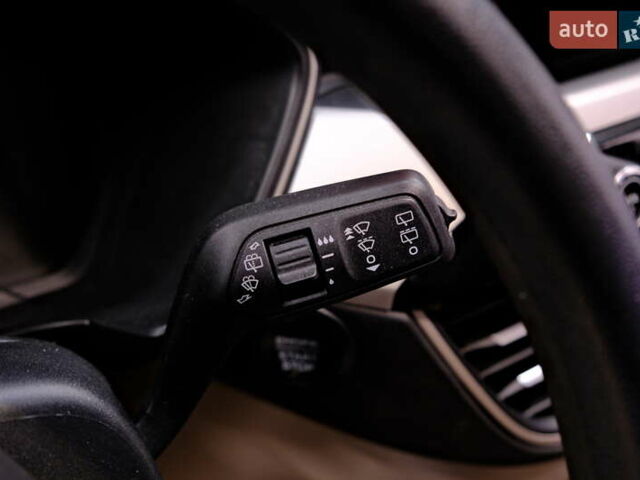 Белый Форд Эскейп, объемом двигателя 1.5 л и пробегом 127 тыс. км за 16900 $, фото 24 на Automoto.ua