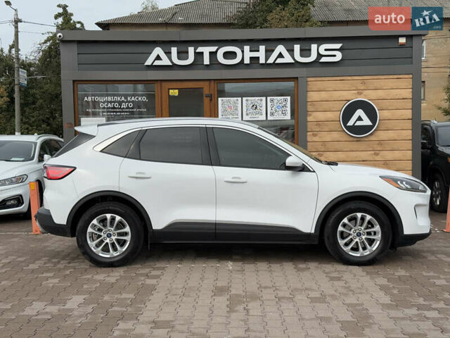 Форд Ескейп 2021 у Житомирі на Automoto.ua Білий Форд Ескейп, об'ємом двигуна 1.5 л та пробігом 34 тис. км за 19999 $, фото 4 на Automoto.ua