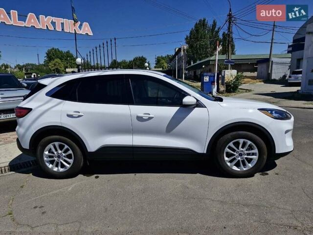 Білий Форд Ескейп, об'ємом двигуна 2.5 л та пробігом 14 тис. км за 23999 $, фото 6 на Automoto.ua