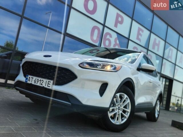 Белый Форд Эскейп, объемом двигателя 2.5 л и пробегом 39 тыс. км за 21700 $, фото 1 на Automoto.ua