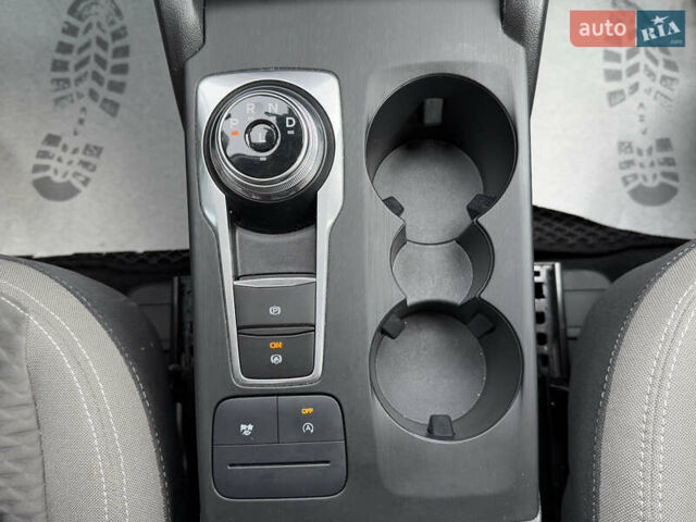 Форд Ескейп 2021 у Житомирі на Automoto.ua Білий Форд Ескейп, об'ємом двигуна 1.5 л та пробігом 34 тис. км за 19999 $, фото 19 на Automoto.ua