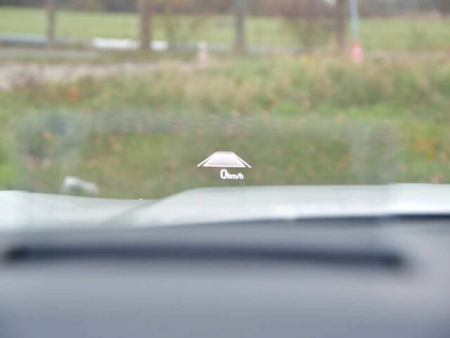 Белый Форд Эскейп, объемом двигателя 2 л и пробегом 81 тыс. км за 12900 $, фото 14 на Automoto.ua