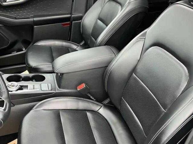 Белый Форд Эскейп, объемом двигателя 0 л и пробегом 45 тыс. км за 6800 $, фото 3 на Automoto.ua