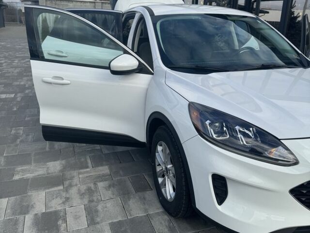 Белый Форд Эскейп, объемом двигателя 2.5 л и пробегом 60 тыс. км за 20800 $, фото 13 на Automoto.ua