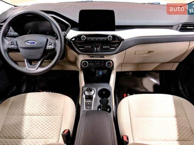 Белый Форд Эскейп, объемом двигателя 1.5 л и пробегом 127 тыс. км за 16900 $, фото 44 на Automoto.ua