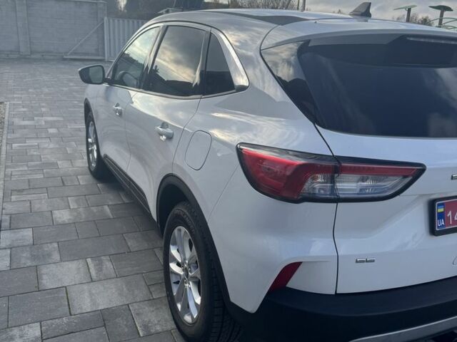 Белый Форд Эскейп, объемом двигателя 2.5 л и пробегом 60 тыс. км за 20800 $, фото 19 на Automoto.ua