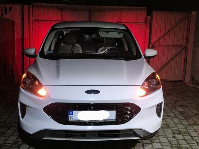 Білий Форд Ескейп, об'ємом двигуна 1.5 л та пробігом 82 тис. км за 15399 $, фото 9 на Automoto.ua