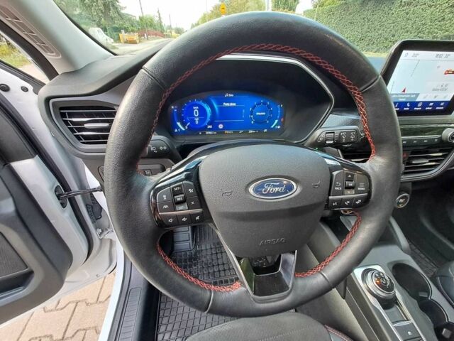 Білий Форд Ескейп, об'ємом двигуна 2 л та пробігом 23 тис. км за 12500 $, фото 18 на Automoto.ua