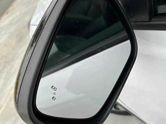 Белый Форд Эскейп, объемом двигателя 0 л и пробегом 45 тыс. км за 6800 $, фото 12 на Automoto.ua