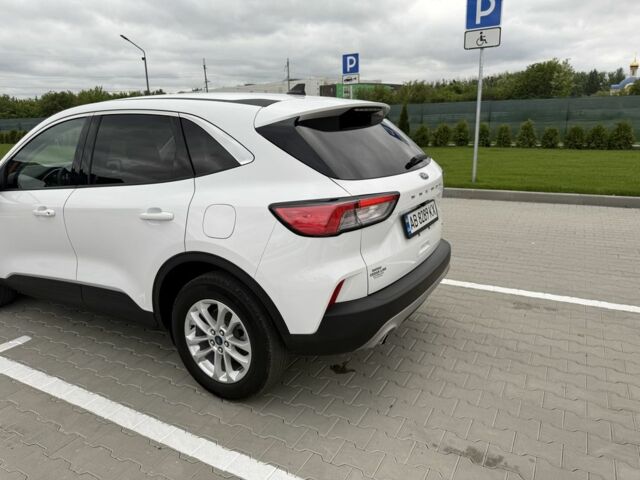Білий Форд Ескейп, об'ємом двигуна 2.5 л та пробігом 71 тис. км за 19500 $, фото 3 на Automoto.ua